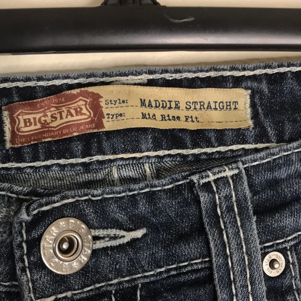 Big star Maddie straight mid rise fit denim jeans size 28 R - Image 4