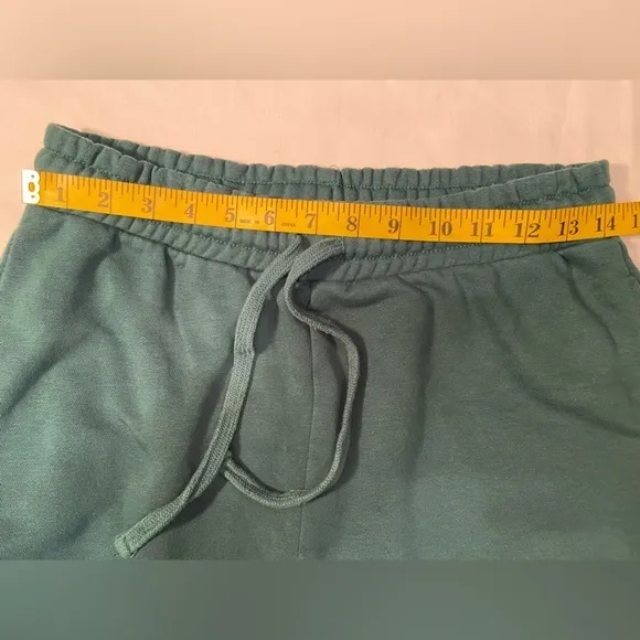 Zara sweatpants, loose leg, drawstring and elastic waist,dark green,‎ Sz M - Image 3