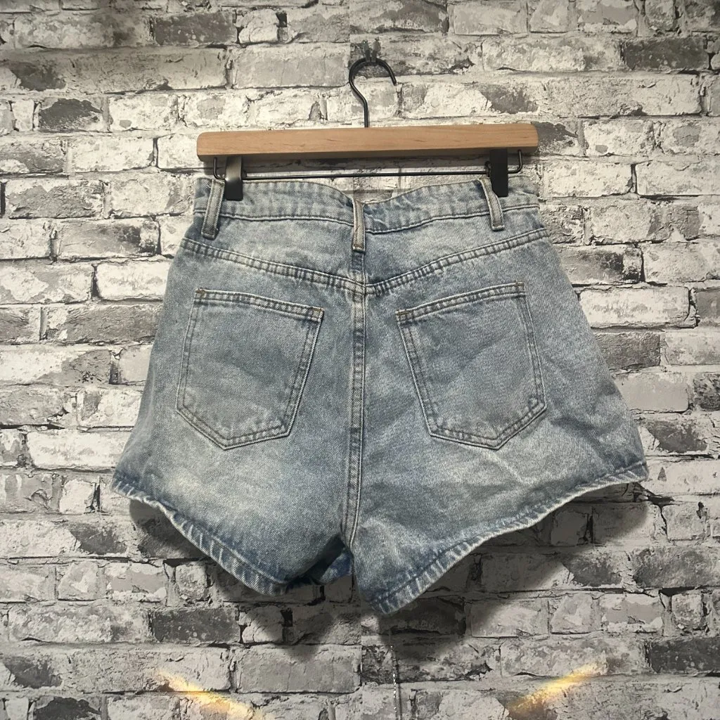 Windsor EUC  Denim Shorts W/ Embellishments Size M - Image 8