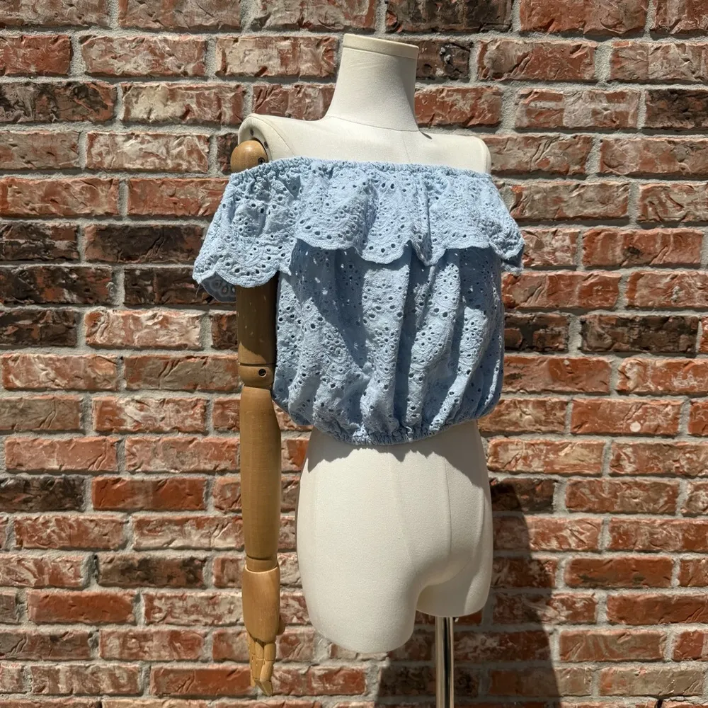 Streetwear Society Blue Ruffled Crop Top - Image 3