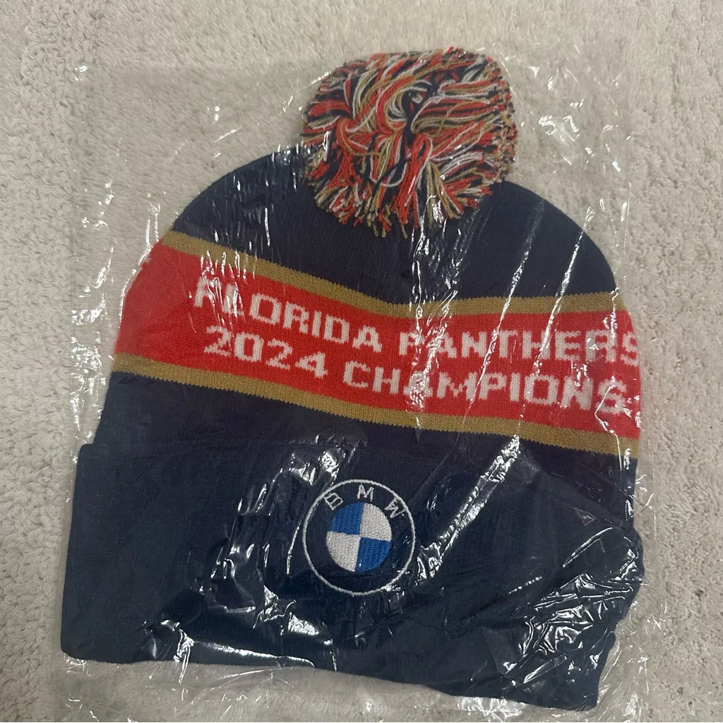 Panthers Hockey NHL 2024 Stanley Cup Champions Beanie Pom Pom Hat Blue - Image 2