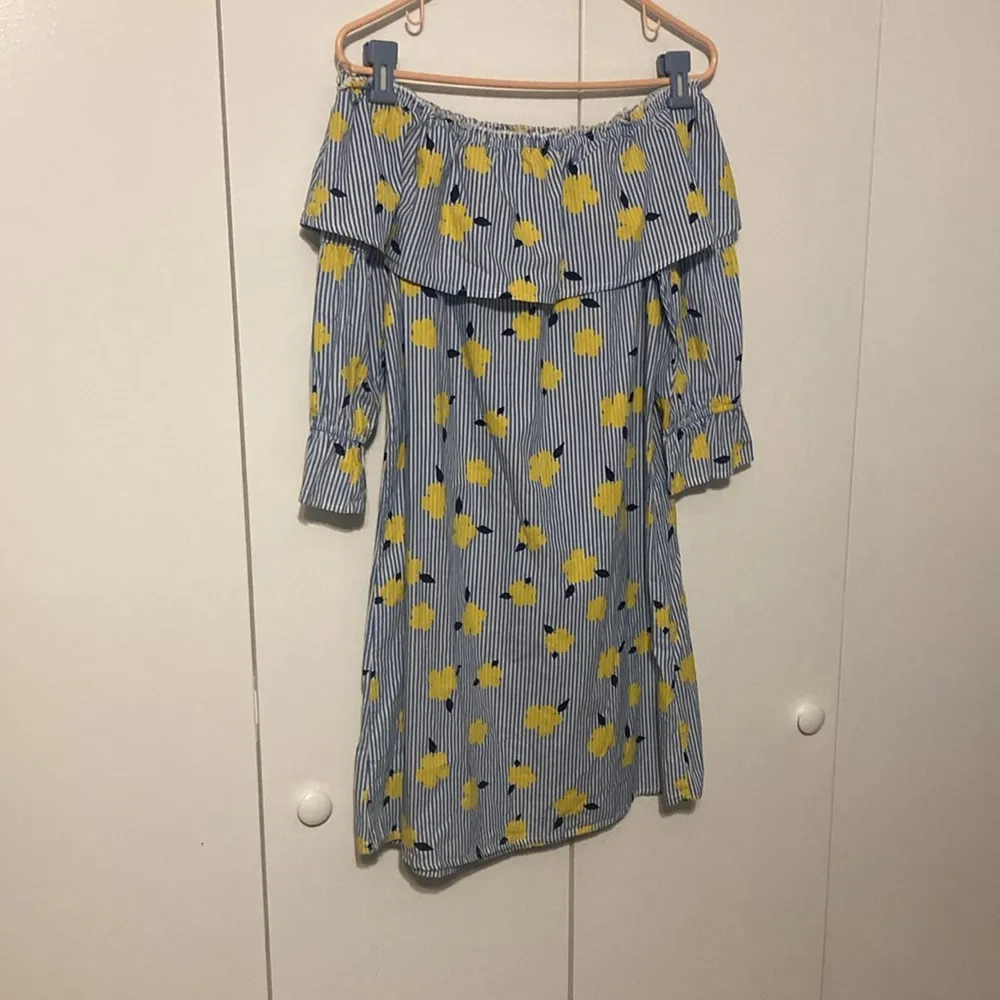 Crown & Ivy Striped Floral Flower Power Dress Off The Shoulder Ruffle Small - Image 2