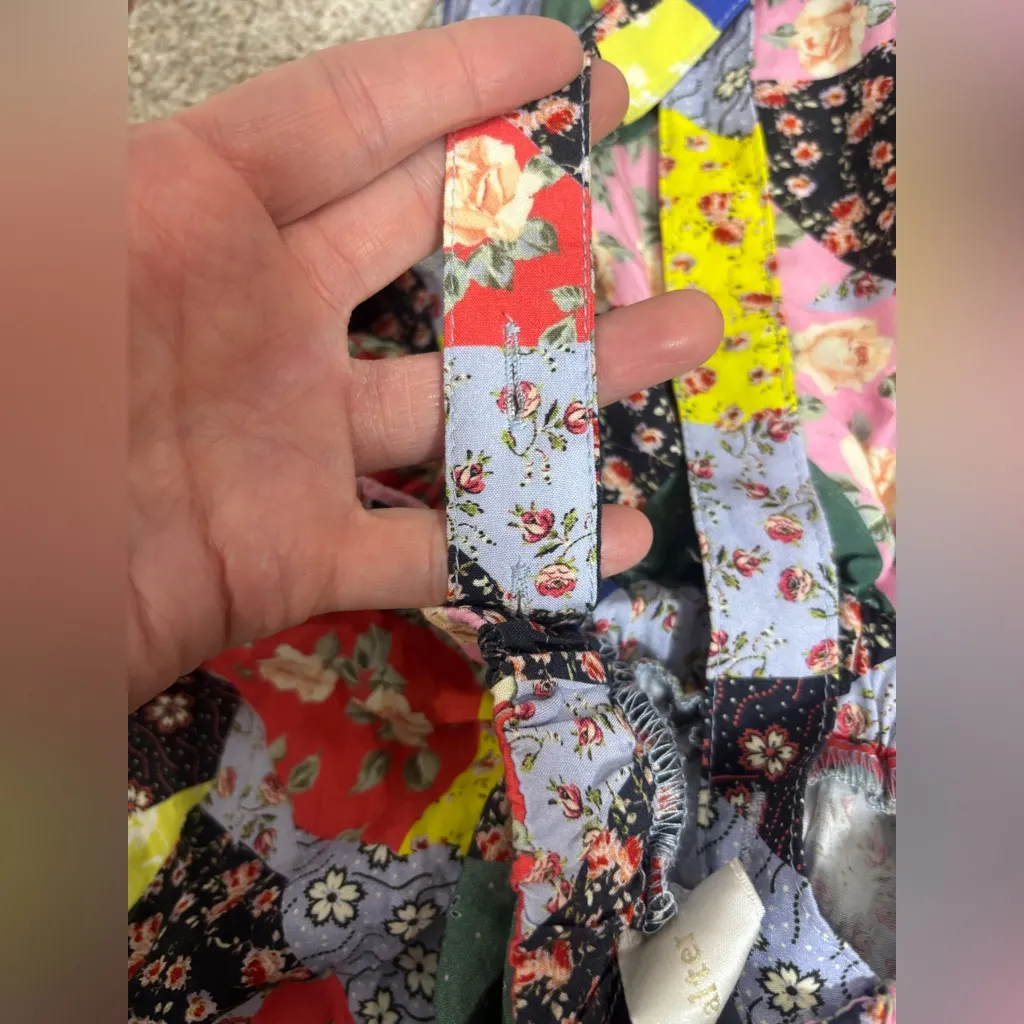 NEW! ANTHROPOLOGIE COREY LYNN CALTER FLORAL PATCHWORK SHORT OVERALLS Small - Image 6