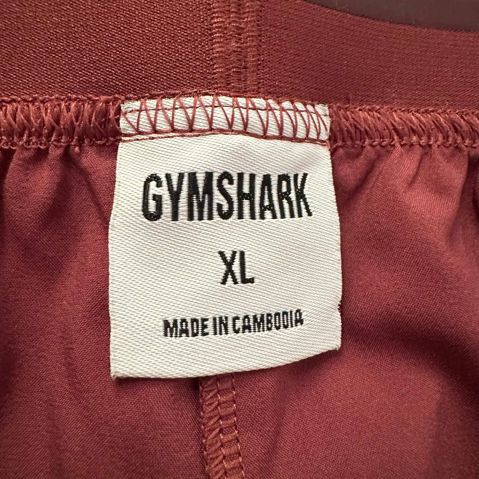 Gymshark maroon red athletic shorts size XL - Image 4