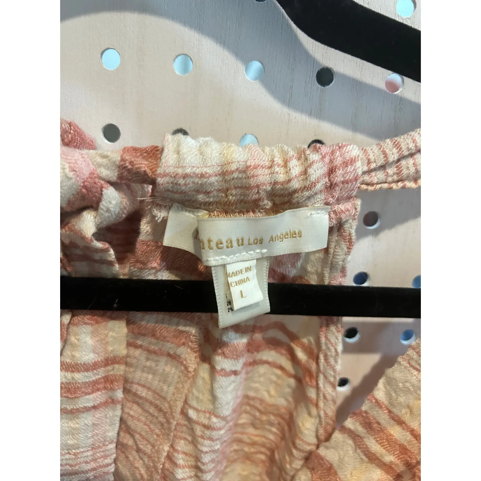 Mateau Los Angeles Pink Striped Sleeveless Tie Back V - Image 3