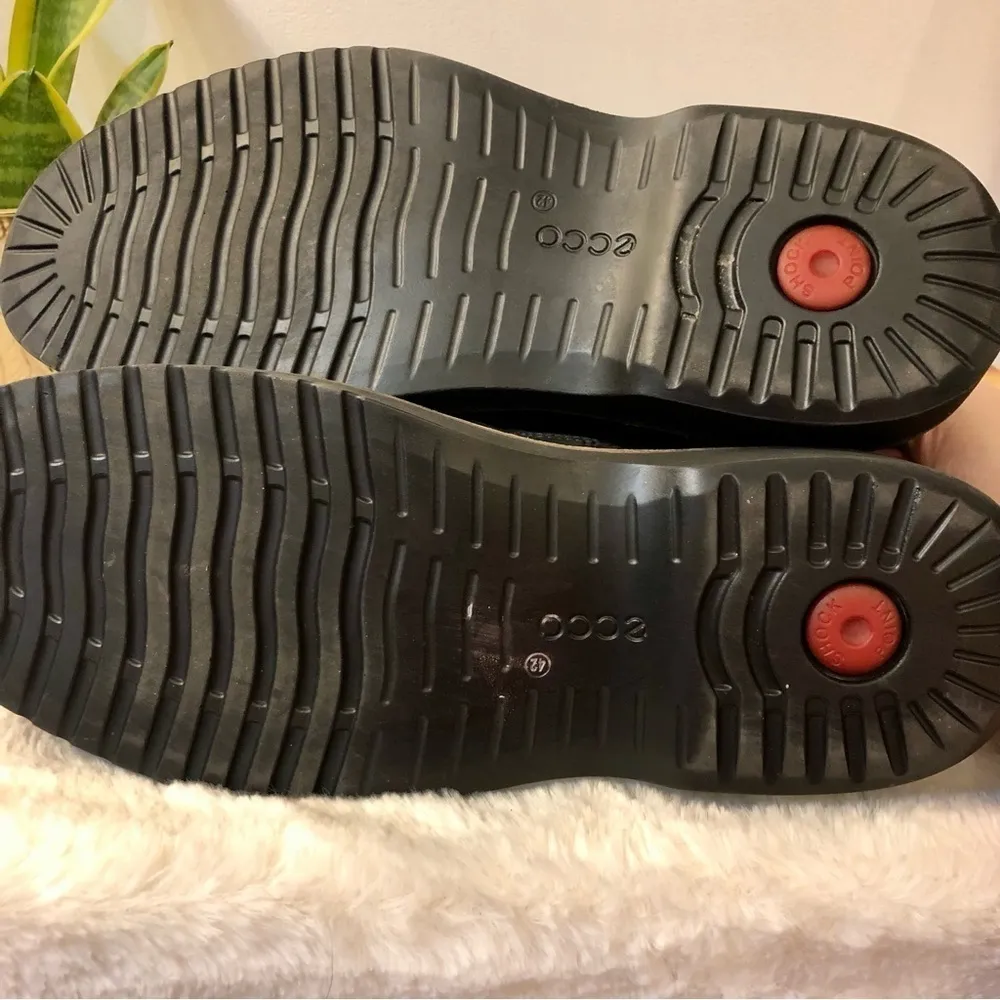 Ian Chelsea Boot in Black Size EU 42/US 11-11.5 Women/US 8/8.5 Men - Image 10