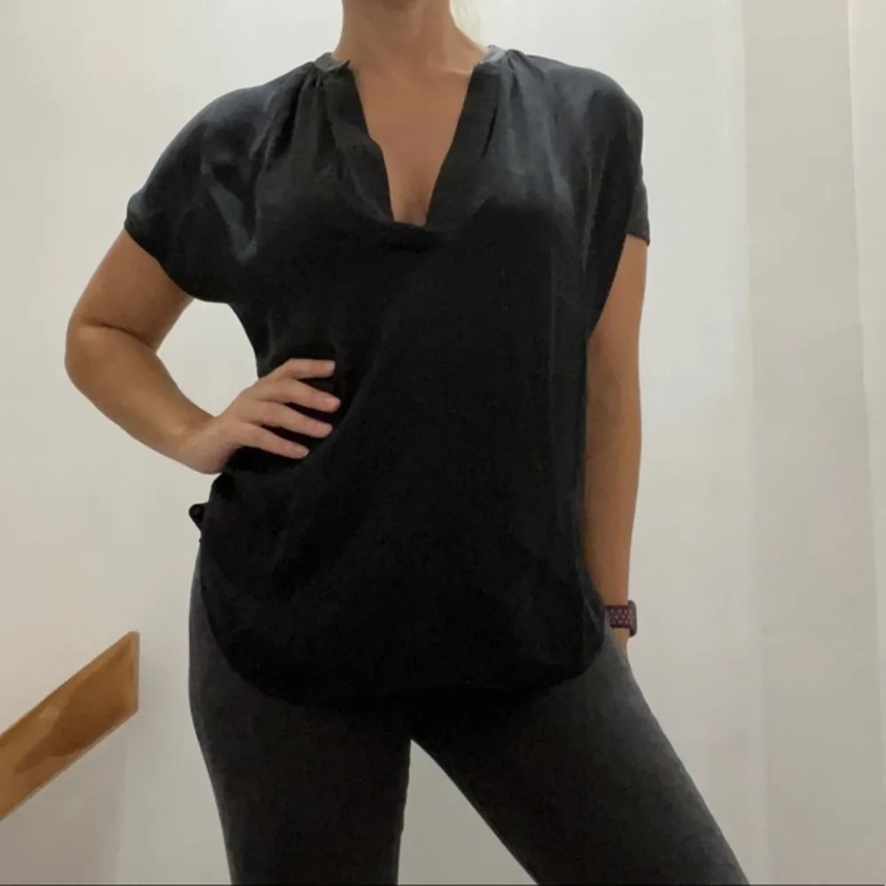 Vince Silk Blouse with leather collar - Image 67