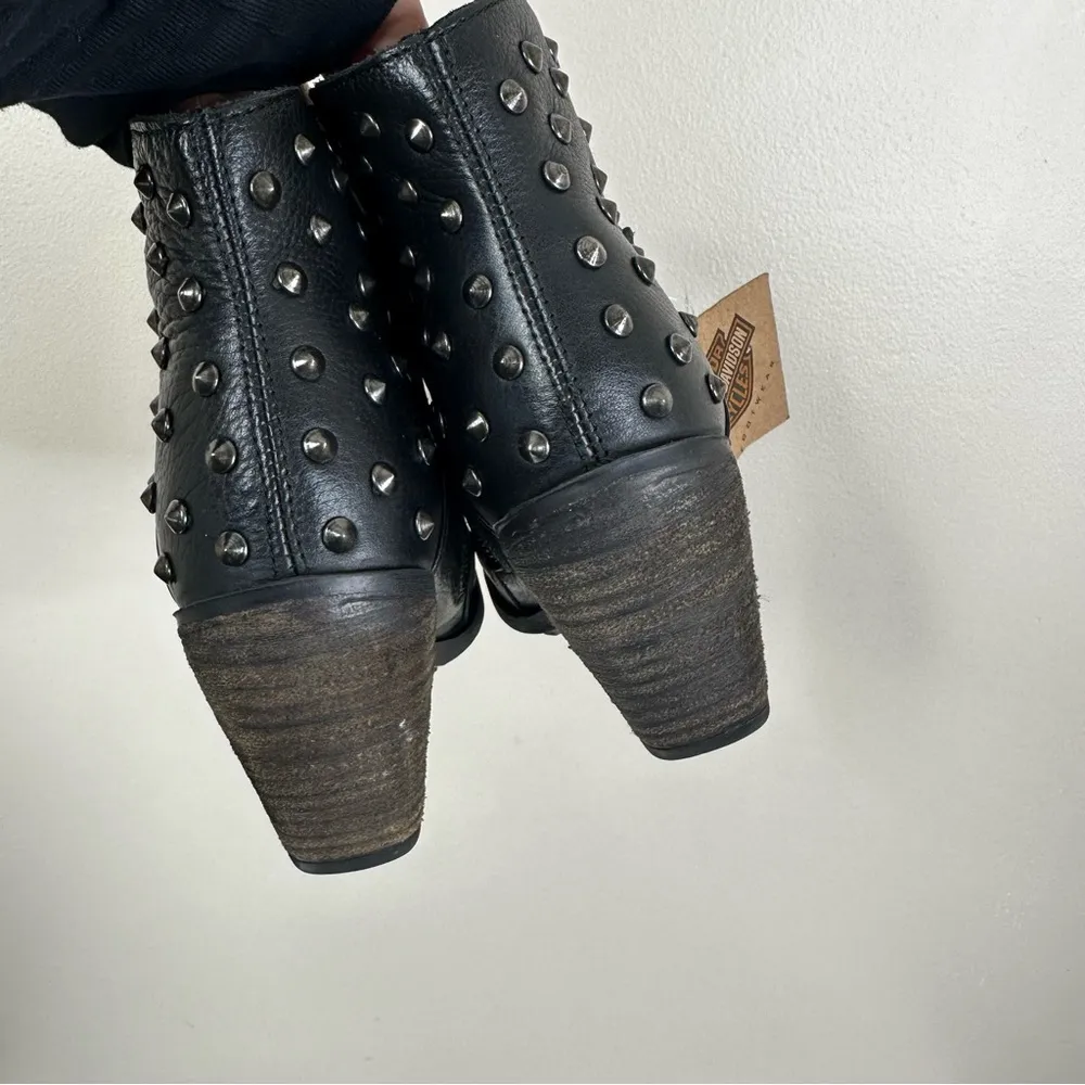 NEW Harley Davidson Wexford Black Heeled Ankle Boots Womens 5.5 Studded Biker - Image 4