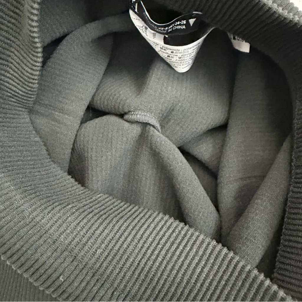 Zara Leggings Stirrups Tights Ribbed Limitless Contour Collection Dark Green - Image 10