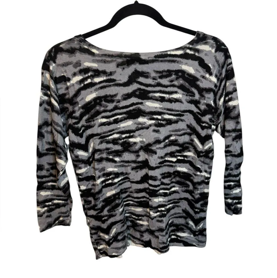 Nwt Linda Lucia Gray Tiger Animal Print Cardigan Size M - Image 2