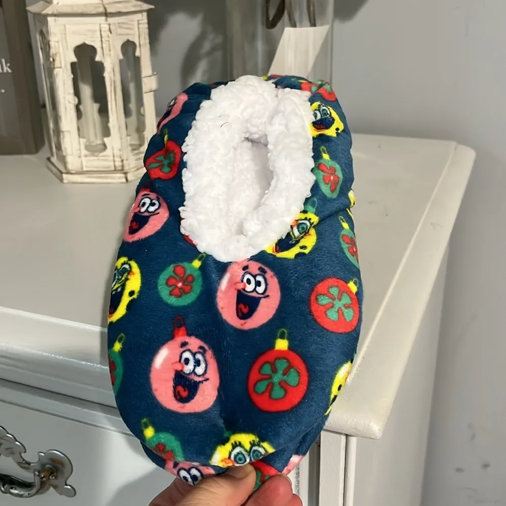 Christmas Sponge Bob Square Pants Slippers Ornaments Fleece Lined Comfy One Size - Image 3