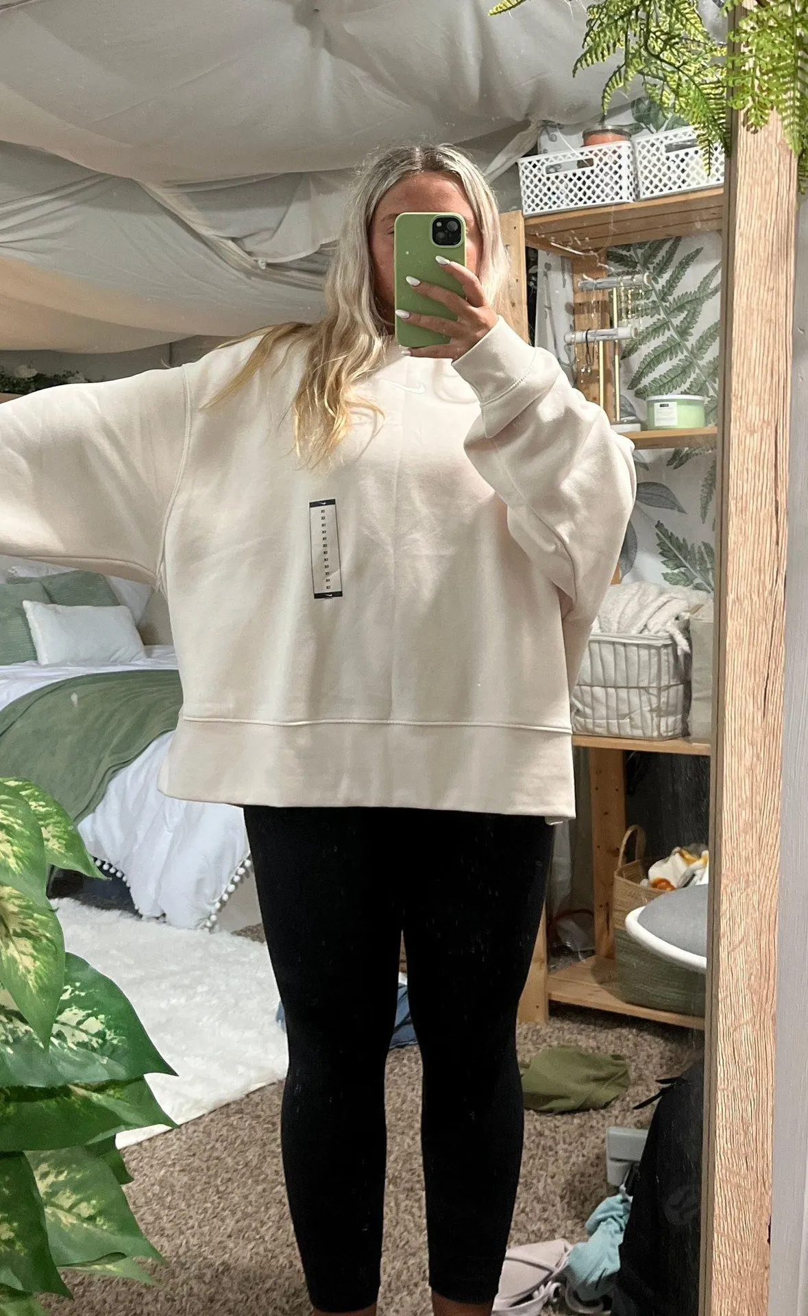 Nike Sweatshirt - Image 3