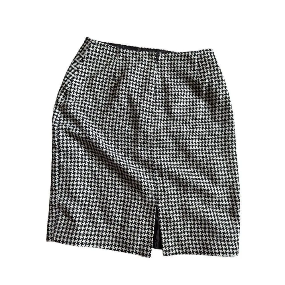 T Tahari Houndstooth skirt size 4 - Image 3