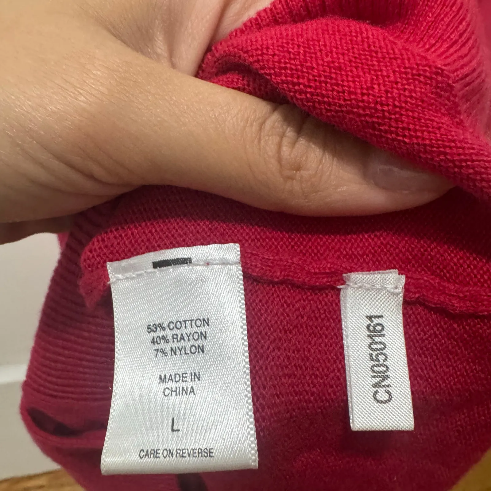 New York & Company Size large 7th Avenue Red Cardigan Jewel Buttons jewels - Image 8