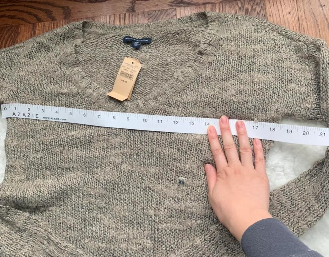 AEO Taupe Tan V Neck Knit Sweater Size XS NWT - Image 3