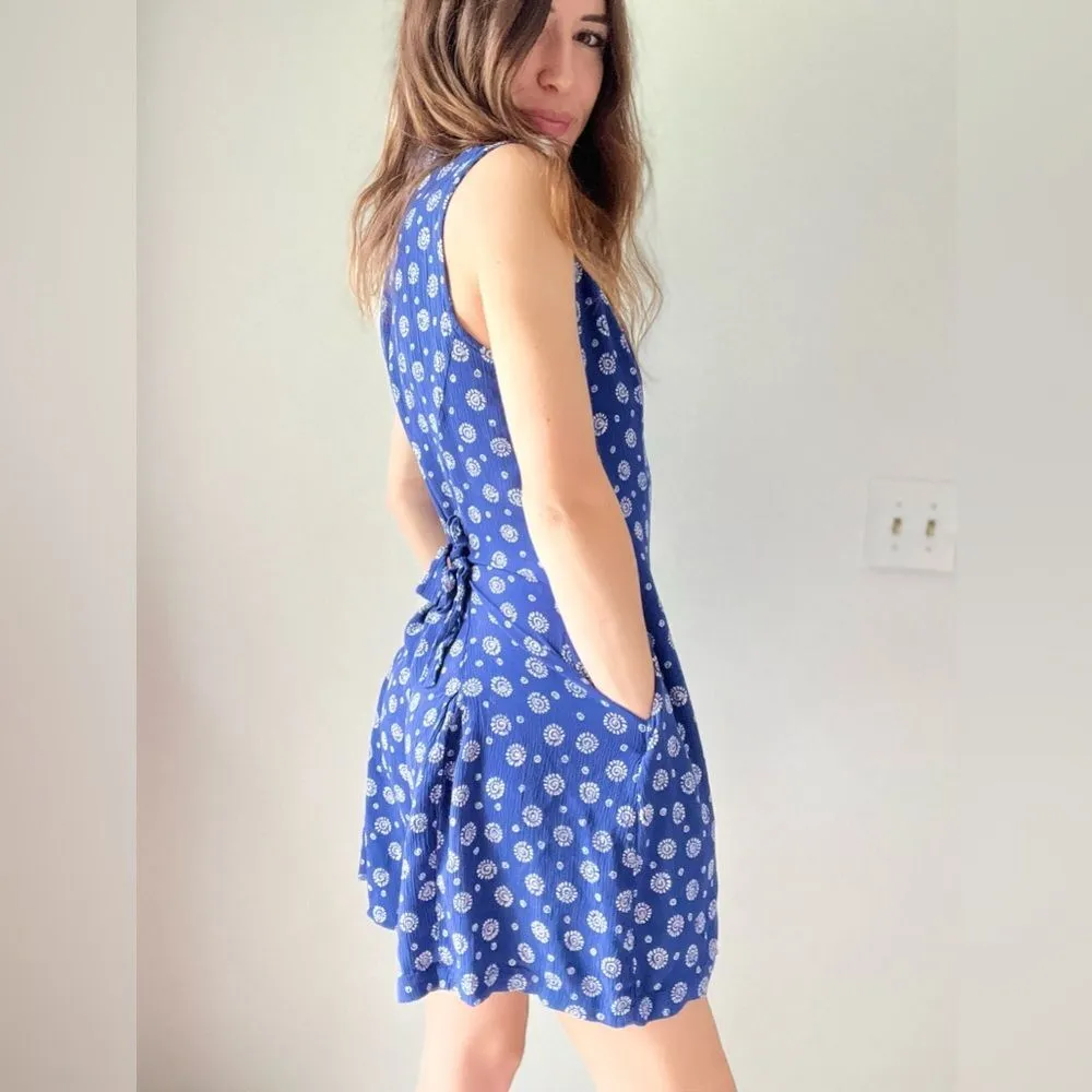 Vintage LIZSPORT Blue 90s Swirl Sun Print Romper - Image 13