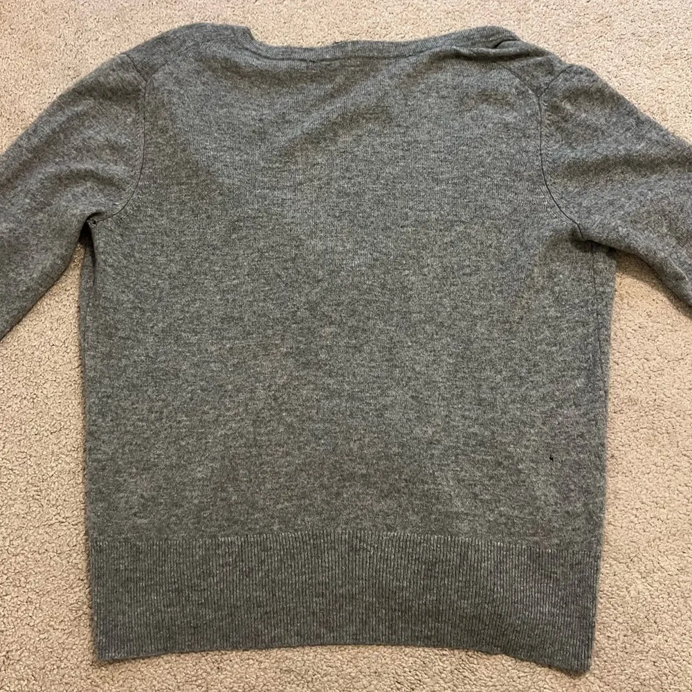 LAFAYETTE 148 Cashmere V-Neck Sweater Size Small Gray Pullover Jumper - Image 6