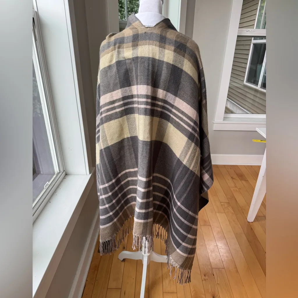 Oversized Plaid Fringe Poncho in Brown White Pink Plaid One Size Fits All - Image 5