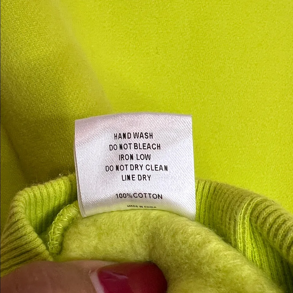 DANIELLE GUIZIO FDNY NEON GREEN SWEATSHIRT. SIZE M - Image 15