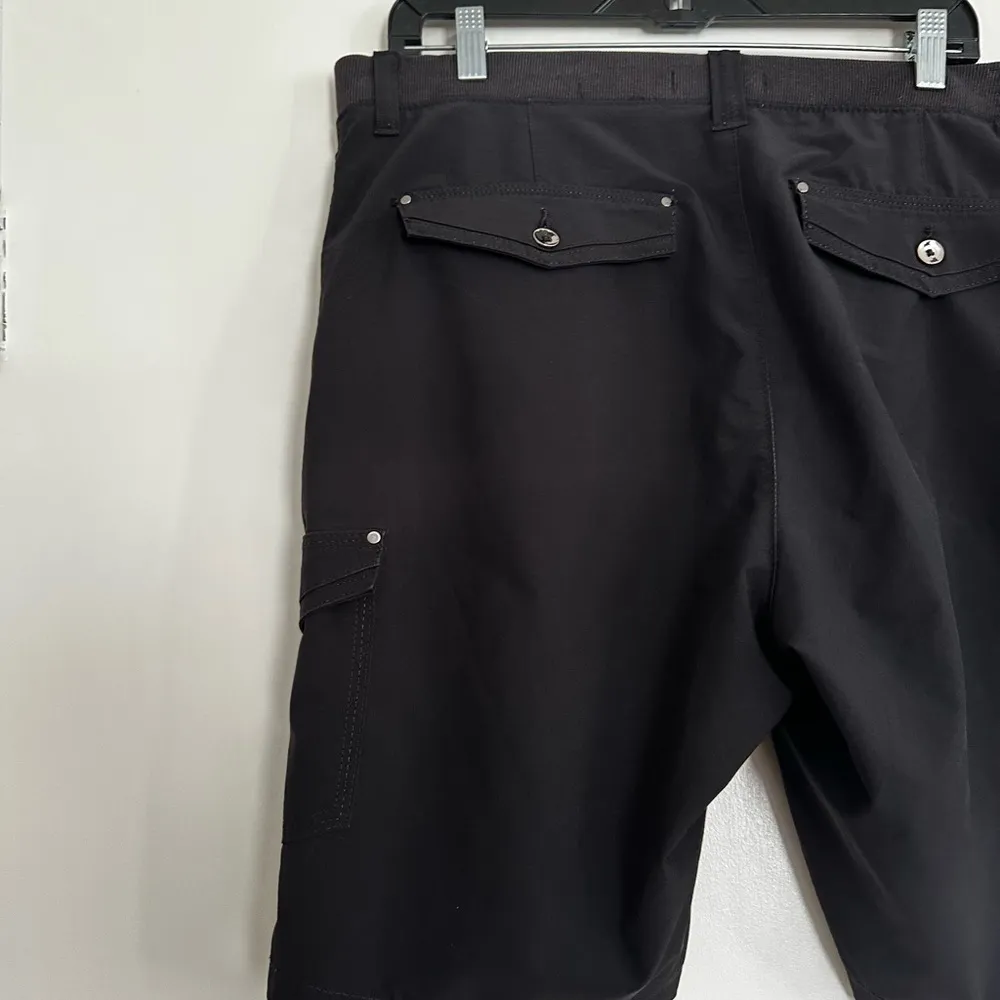 Lee Women’s regular fit 14M Black Canvas Cargo Shorts. Lightweight. Stretch. - Image 11