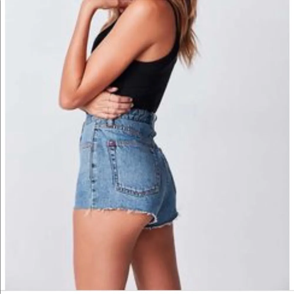 Urban Outfitters BDG Women’s High Rise Cheeky Shorts Size 29 Blue Denim Cut Off - Image 2