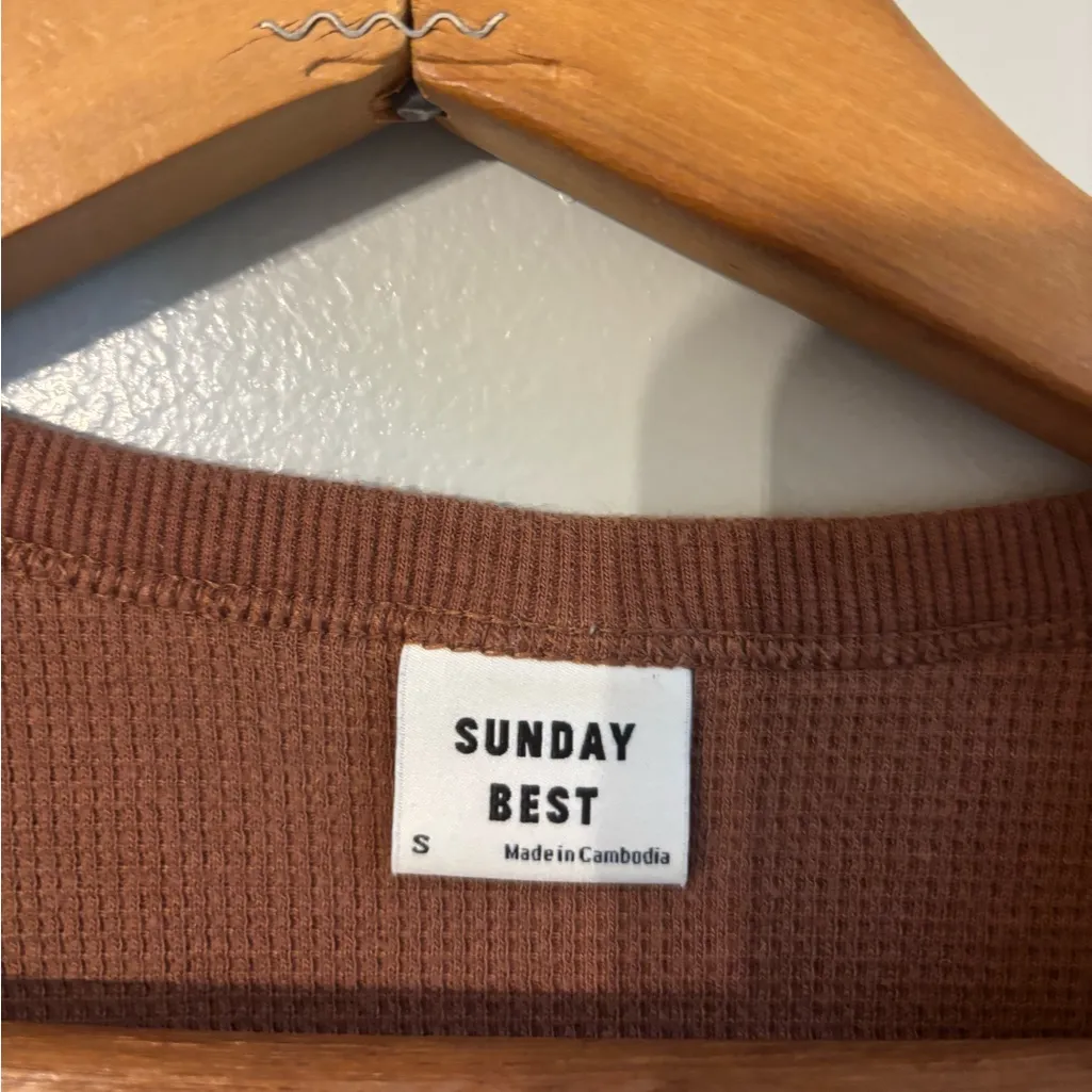 Aritzia  Sunday Best Brown Cropped Button Up Tee Small Waffle Knit - Image 2