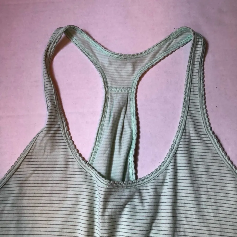 Lululemon 105f Singlet - Image 3