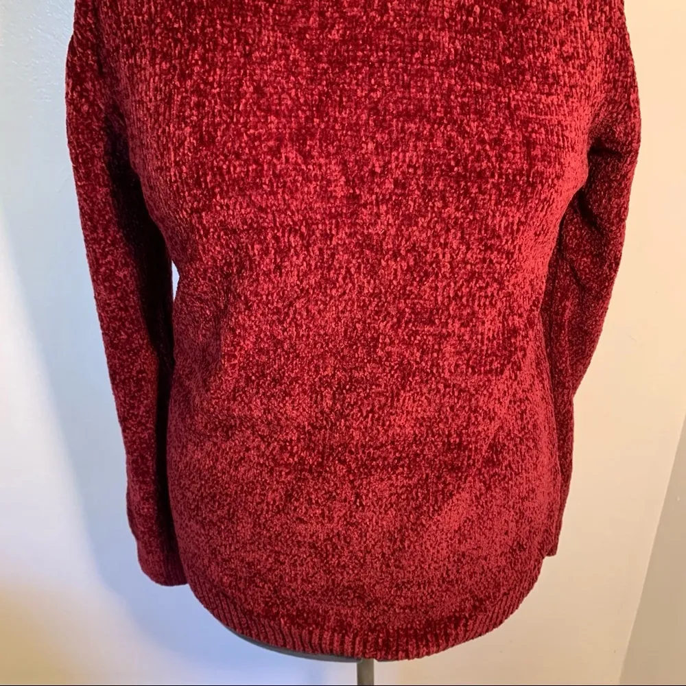 Zenobia Cold Shoulder Chenille Sweater Burgundy - Image 9