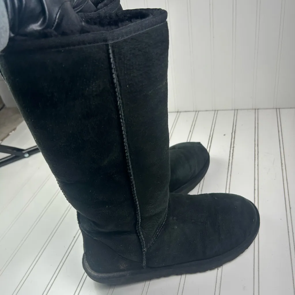 UGG Classic Tall Black II Boots Size 9 - Image 7