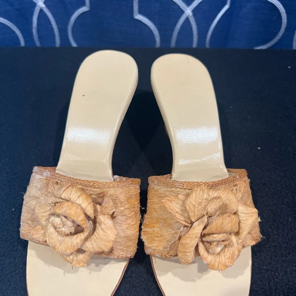 One of a kind Italian hand carved wooden women’s heels Tan Size 8 - Image 2
