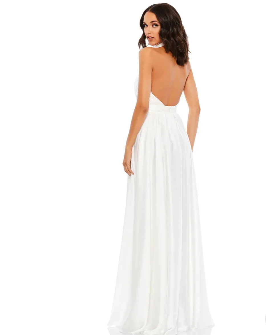 Size 0 $398 NWT Rosette Halter White Chiffon Pleated Gown - Image 2