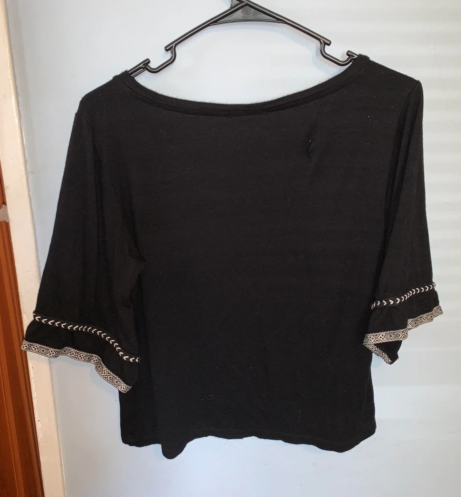Boutique Cropped Bell Sleeve Top - Image 2
