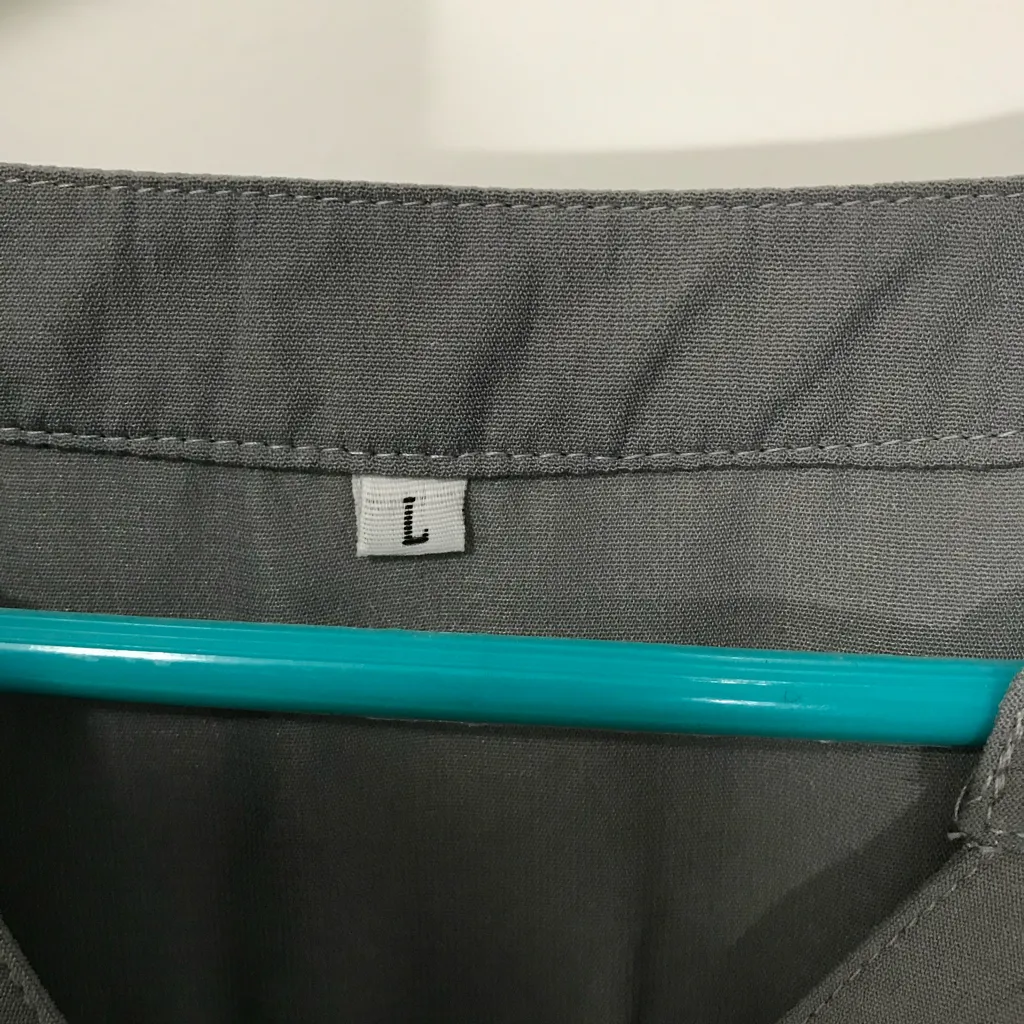 Womens Gray Lined Floral Lace Long Sleeve Shirt Blouse Top Size Large - Image 3