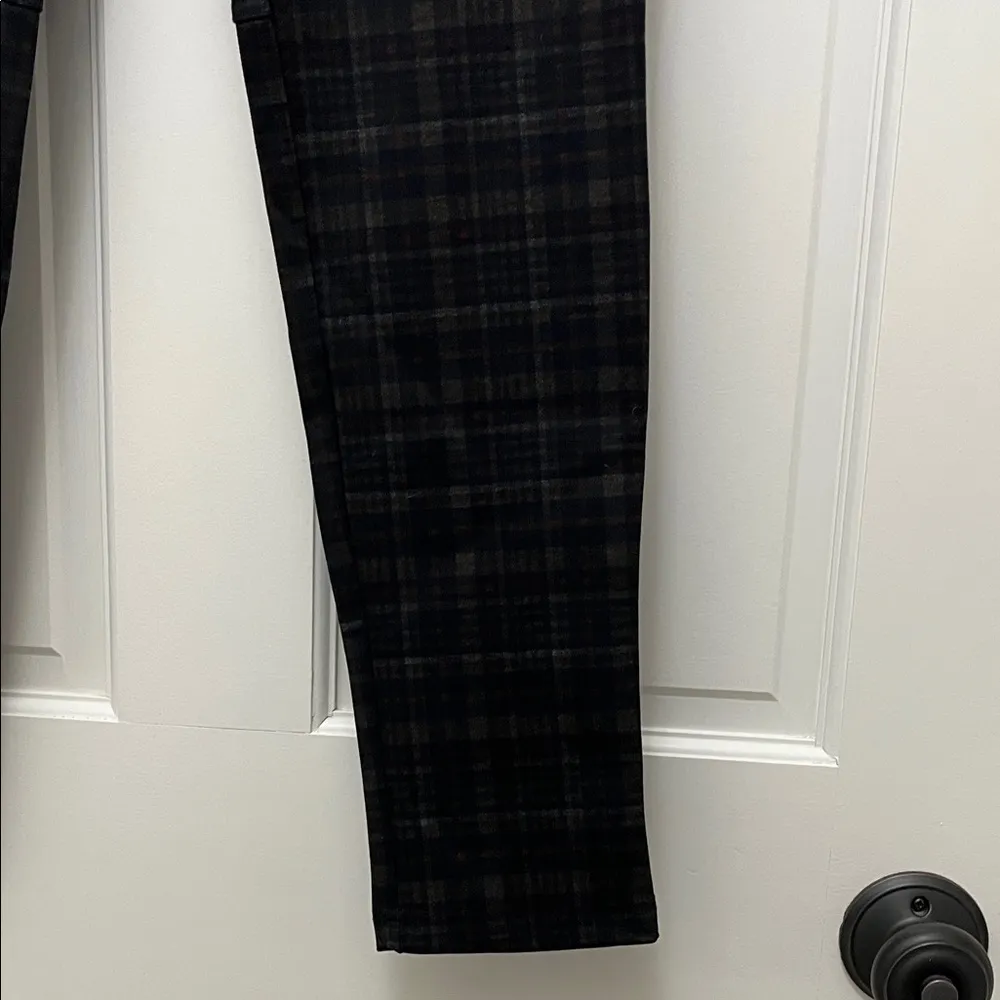 Sanctuary  Dark Plaid Elastic Waist Grease Leggings - Size Small - Image 5