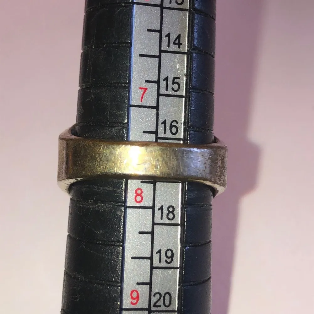 Size 7.5 Vintage Gold Tone CZ Rhinestone Signet Boho Ring - Image 8