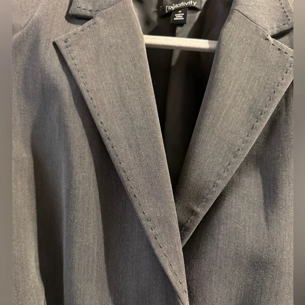 Relativity women’s gray work Suit Blazer and Pants Set 12 14 NWT - Image 3