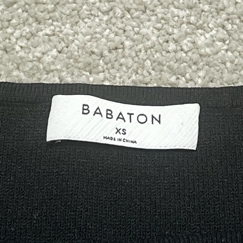 ARITZIA Babaton Sculpt Bustier Tank size XS - Image 4