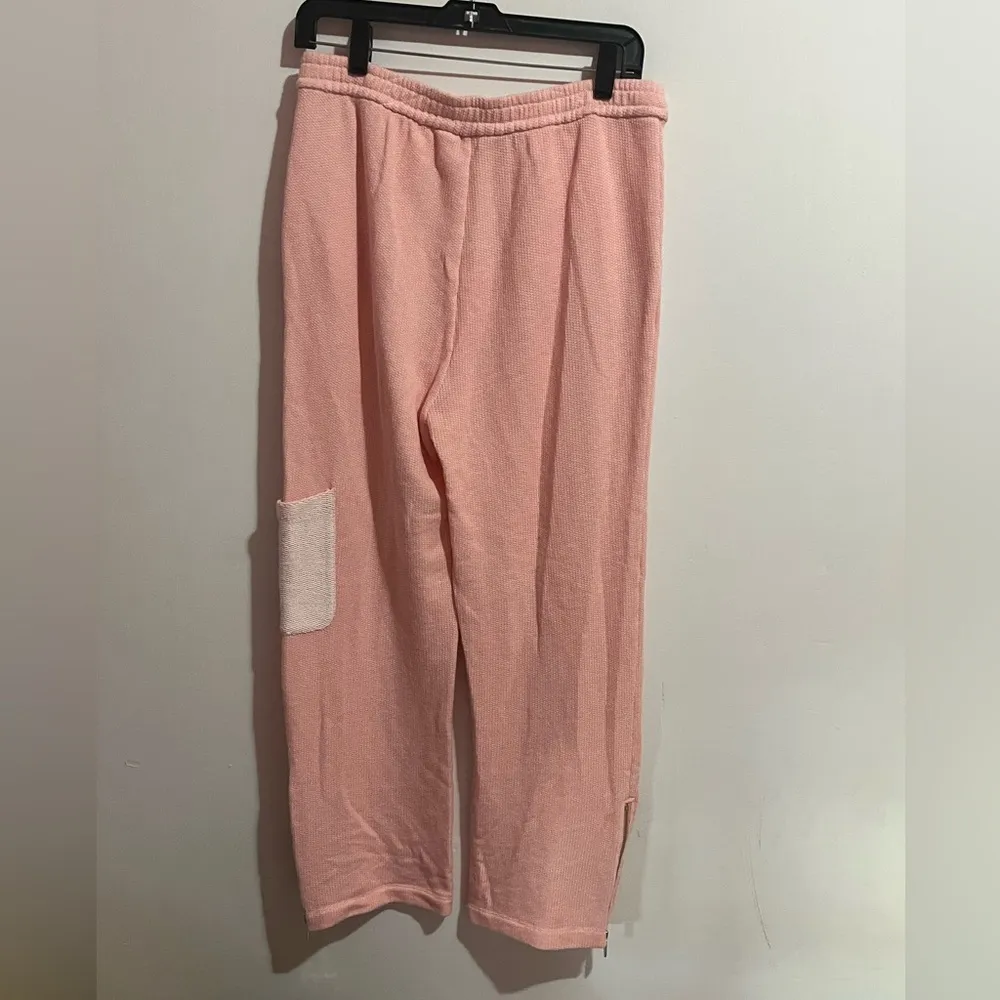 Soft surroundings pink cargo jogger - Image 3