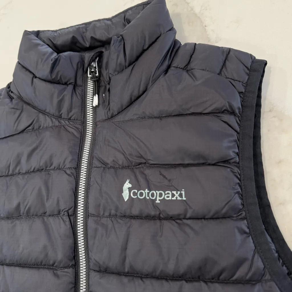 Cotopaxi NWOT Fuego Down Puffer Full Zip Vest Women’s XS Black 800 Fill Gorpcore - Image 3