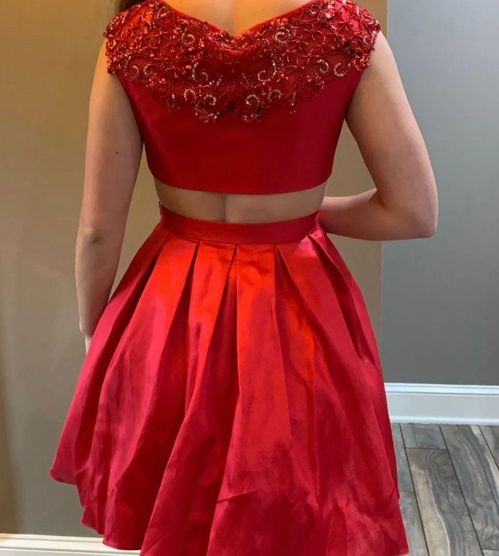 Red Homecoming Dress - Image 2