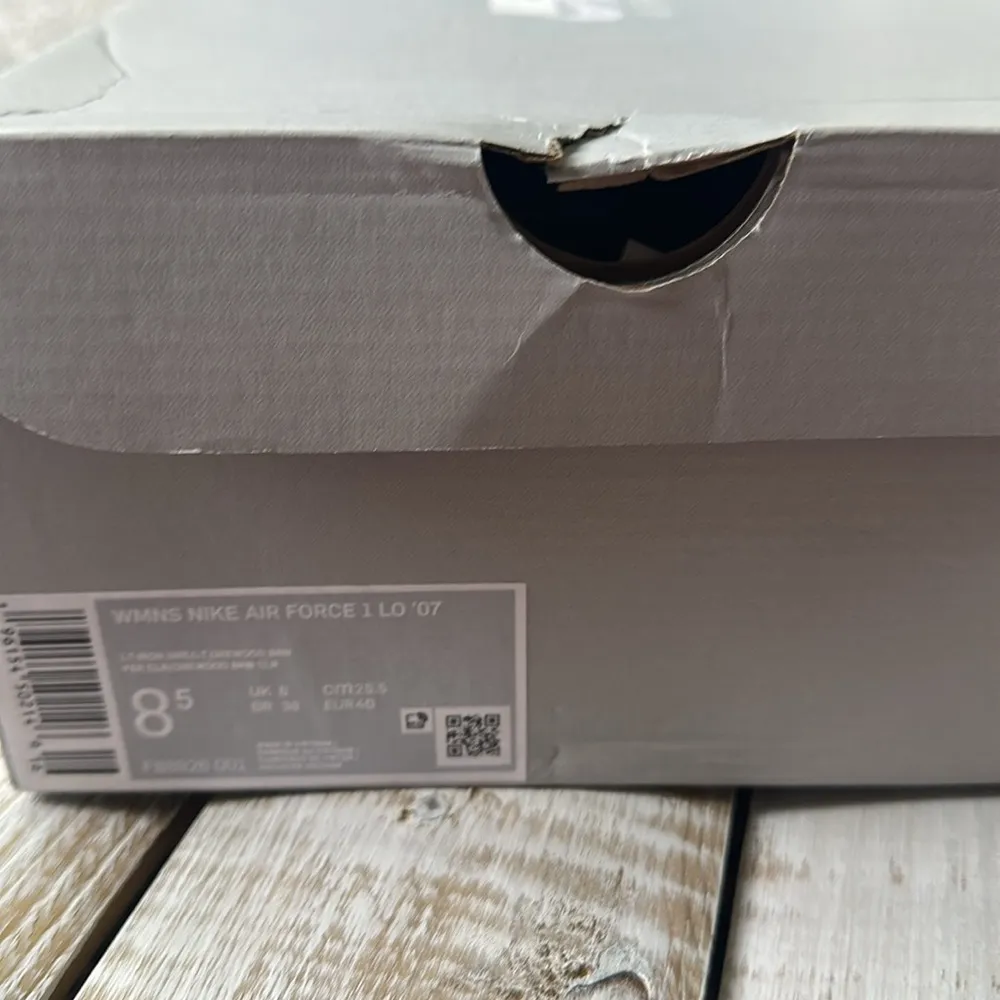 Nike Air Force 1 Lo ‘07  women’s size 8.5 Lt Iron/LT Orewood - Image 7