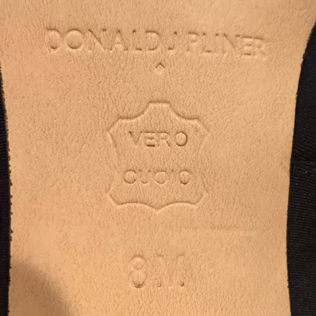 Donald J. Pliner Classic Black Fabric Leather Sole Kitten Heels Shoes Size 8 - Image 9