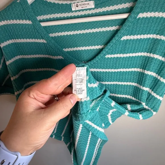 BomBom Teal Striped V Neck Top Casual Short‎ Sleeve Waffle Knit Relaxed Fit Green Size L - Image 4