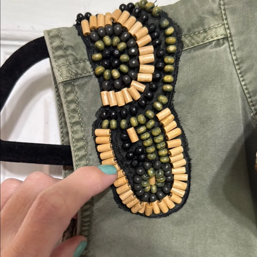 Ruff Hewn Olive Green Bead Embellished Vest Pockets Size Medium Chest 20” - Image 5