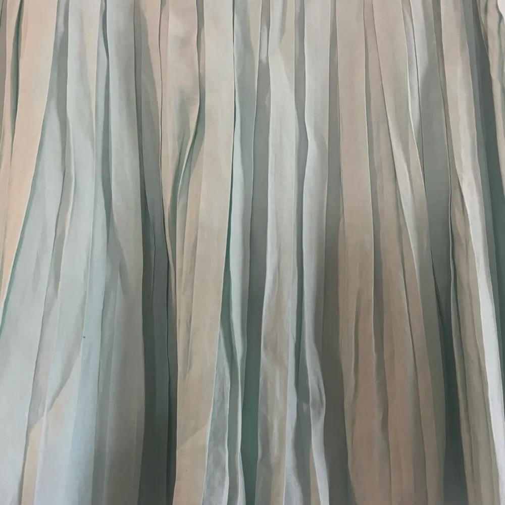 NWT Talbots mint seafoam green pleated skirt. Size 2 - Image 2