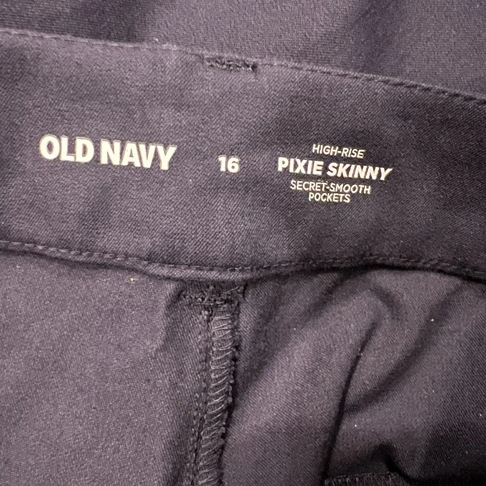 Old Navy Women’s Pants 16 High Rise Pixie Skinny Navy Blue - Image 3