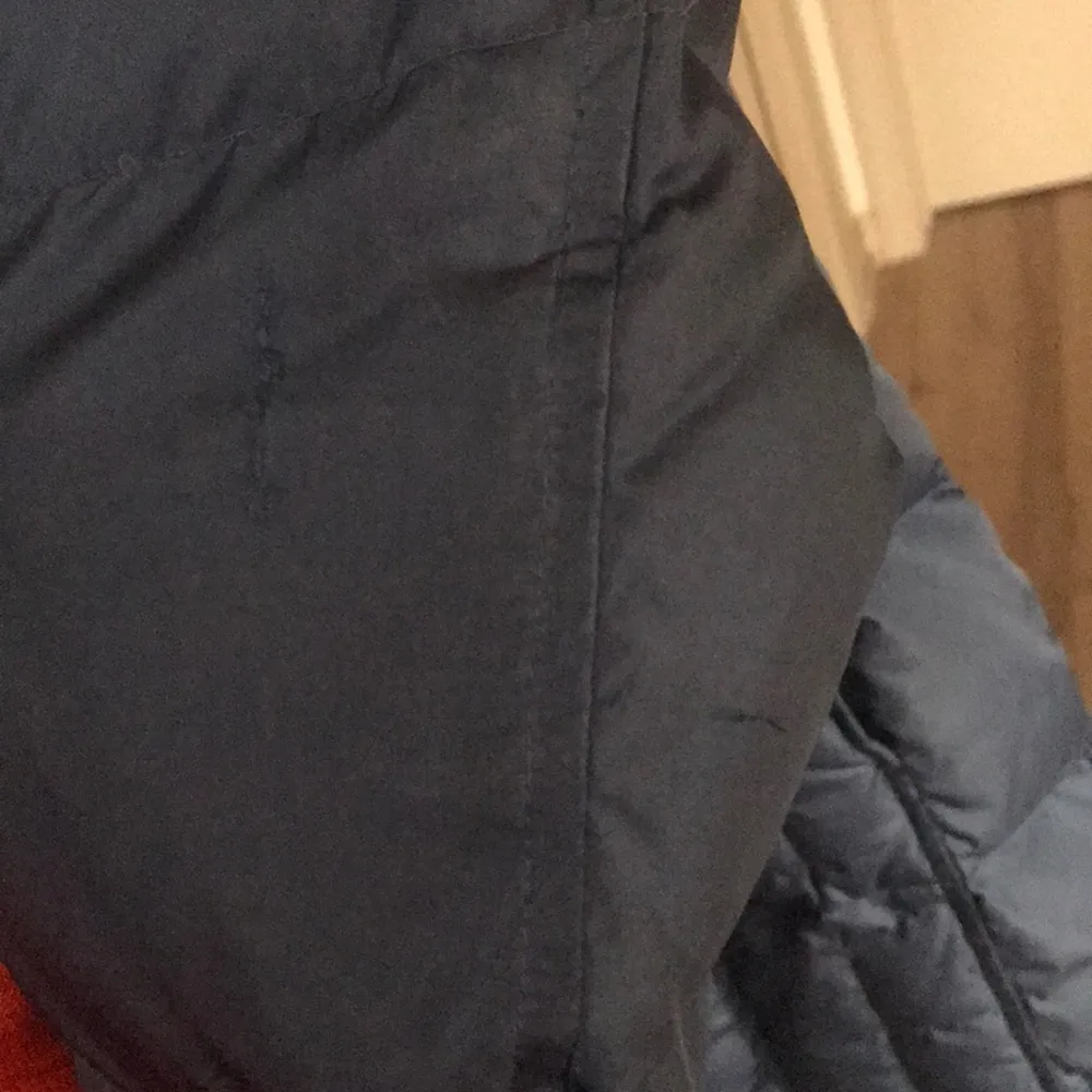 Eddie Bauer Down Parka/Puffer - Image 8