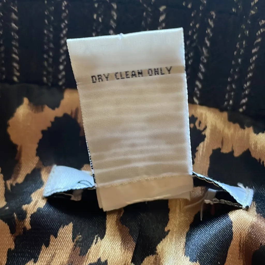 CAbi‎ Pinstripes Tapered Waist Cheetah Lining Career Blazer Women’s Size 6 - Image 12