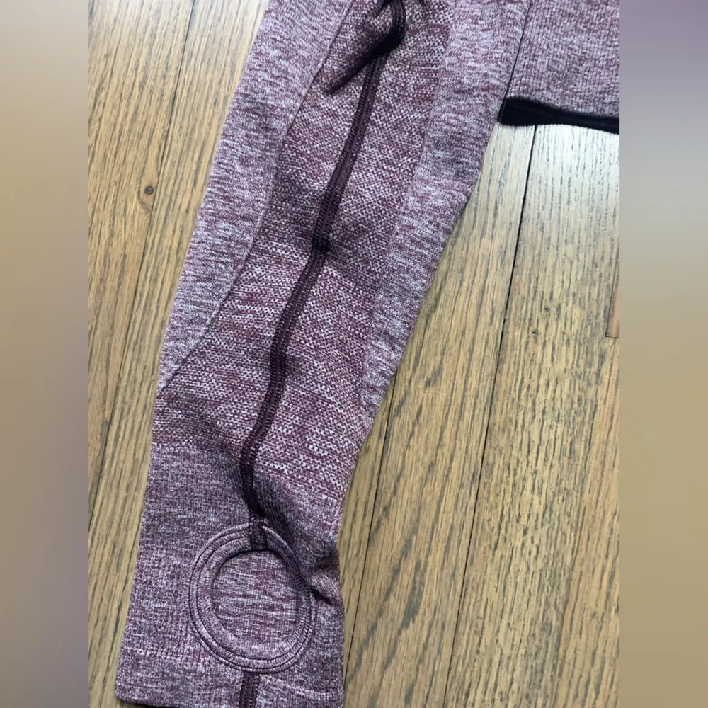 Gymshark long sleeve top medium - Image 3