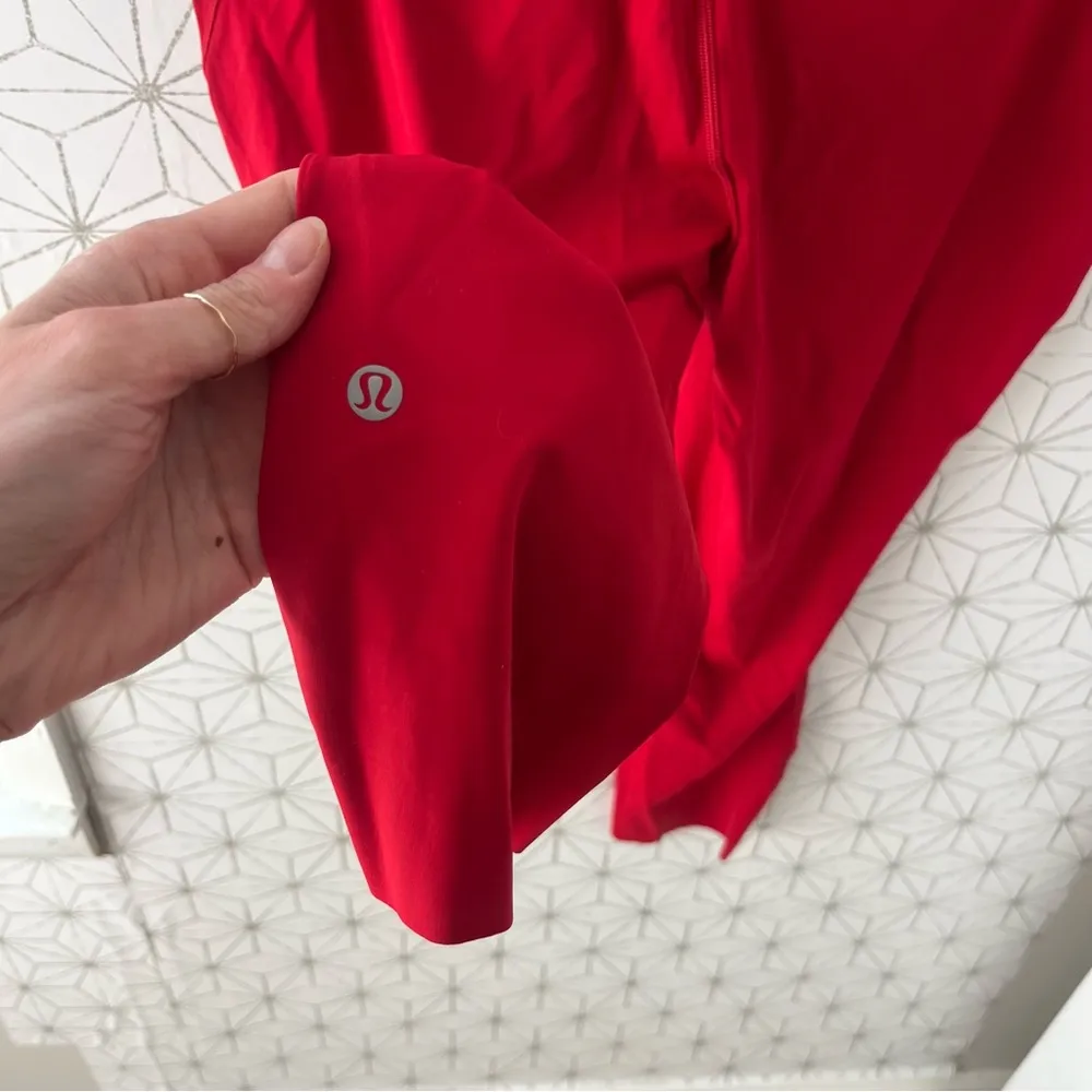 Lululemon Base Pace High-Rise Crop 23"
Dark Red - Image 8
